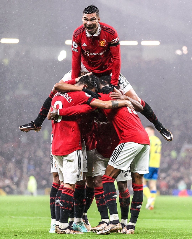 角逐更高的 角逐更高的